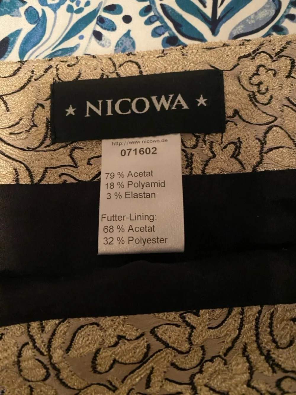 Stunning Nicowa Floral Patterned Skirt, Women’s Size 10, made in Italy - Picture 4 of 8